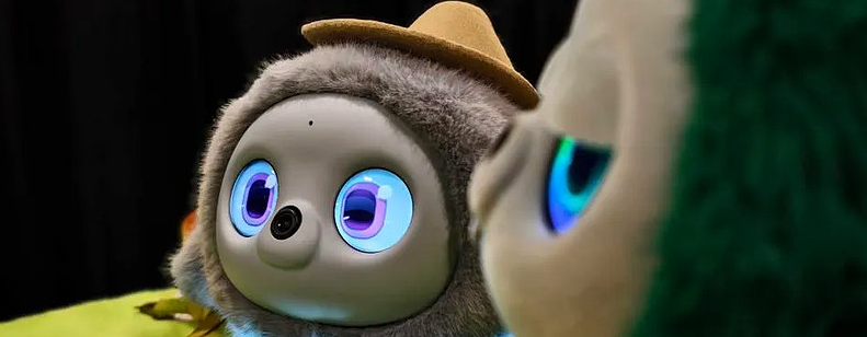 “AI版泡泡马特”：2025年电商最挣钱的消费电子单品